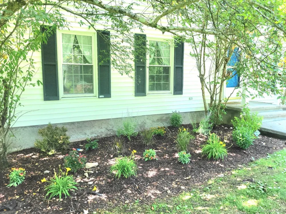 15 Blue Jay Drive Newburgh, NY 12550