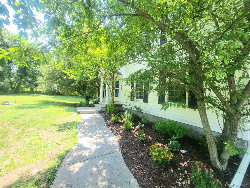 15 Blue Jay Drive Newburgh, NY 12550