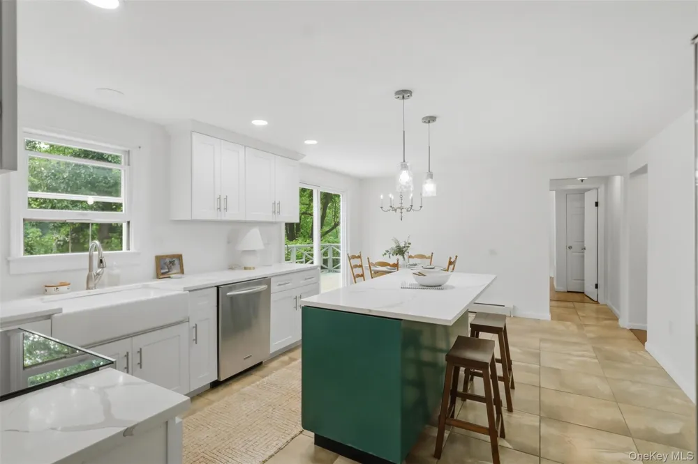 15 Blue Jay Drive Newburgh, NY 12550