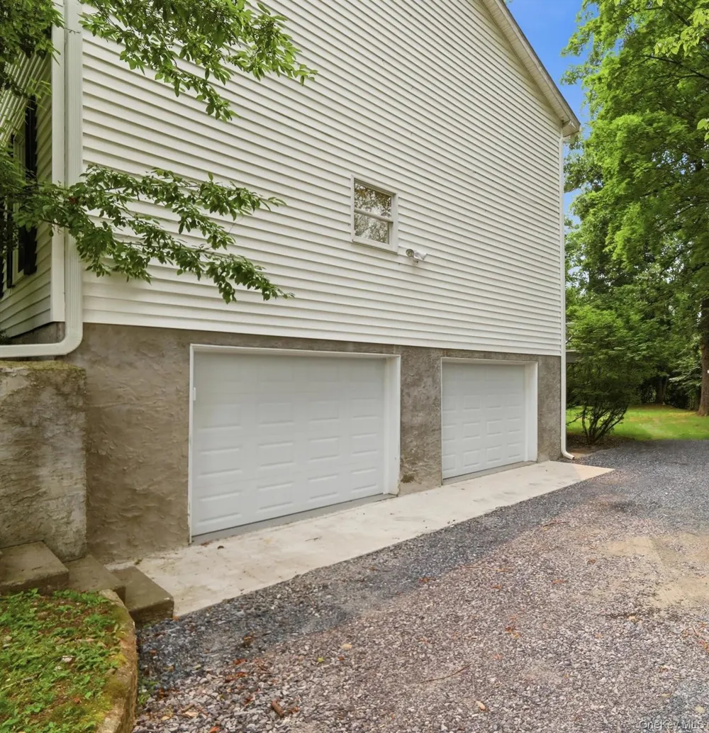 15 Blue Jay Drive Newburgh, NY 12550