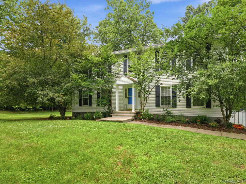 15 Blue Jay Drive Newburgh, NY 12550