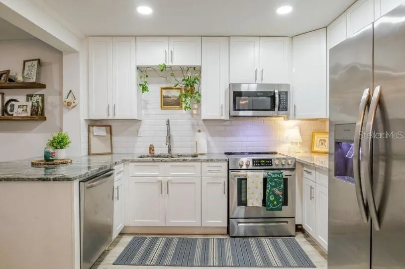 1225 KING AVENUE Lakeland, FL 33803