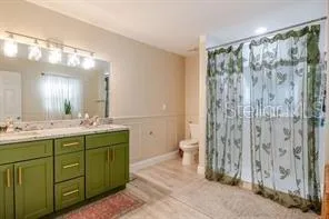 1225 KING AVENUE Lakeland, FL 33803