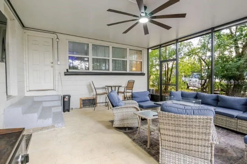 1225 KING AVENUE Lakeland, FL 33803