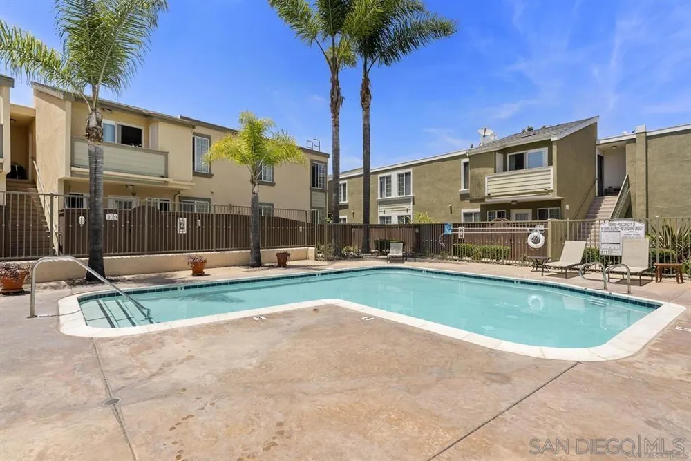 5252 Balboa Arms Dr #280 San Diego, CA 92117