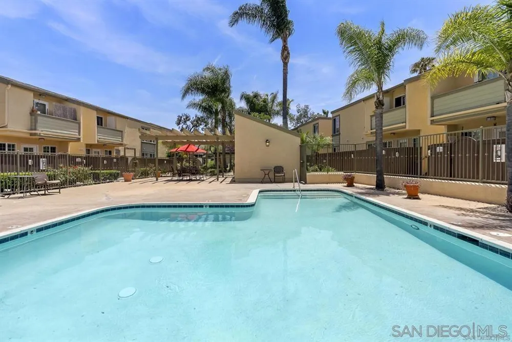 5252 Balboa Arms Dr #280 San Diego, CA 92117