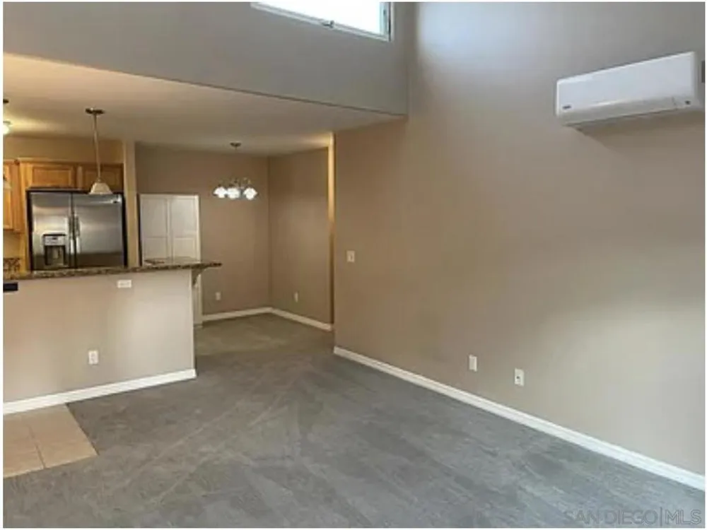 5252 Balboa Arms Dr #280 San Diego, CA 92117