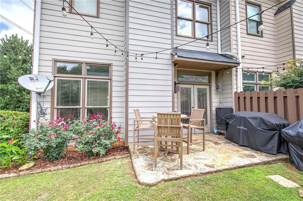 1659 Ridenour Parkway NW Kennesaw, GA 30152