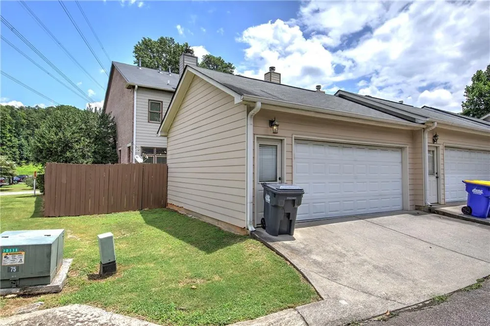 1659 Ridenour Parkway NW Kennesaw, GA 30152