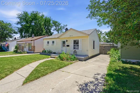 84 E Kalama Avenue