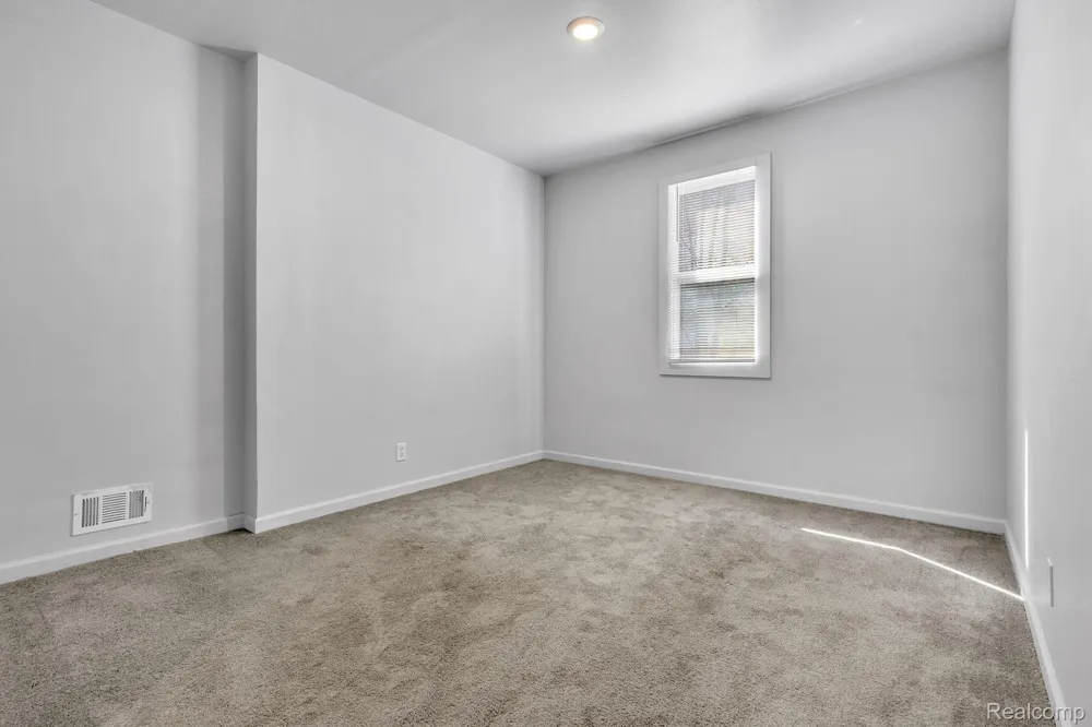41 Richton Street Highland Park City, MI 48203