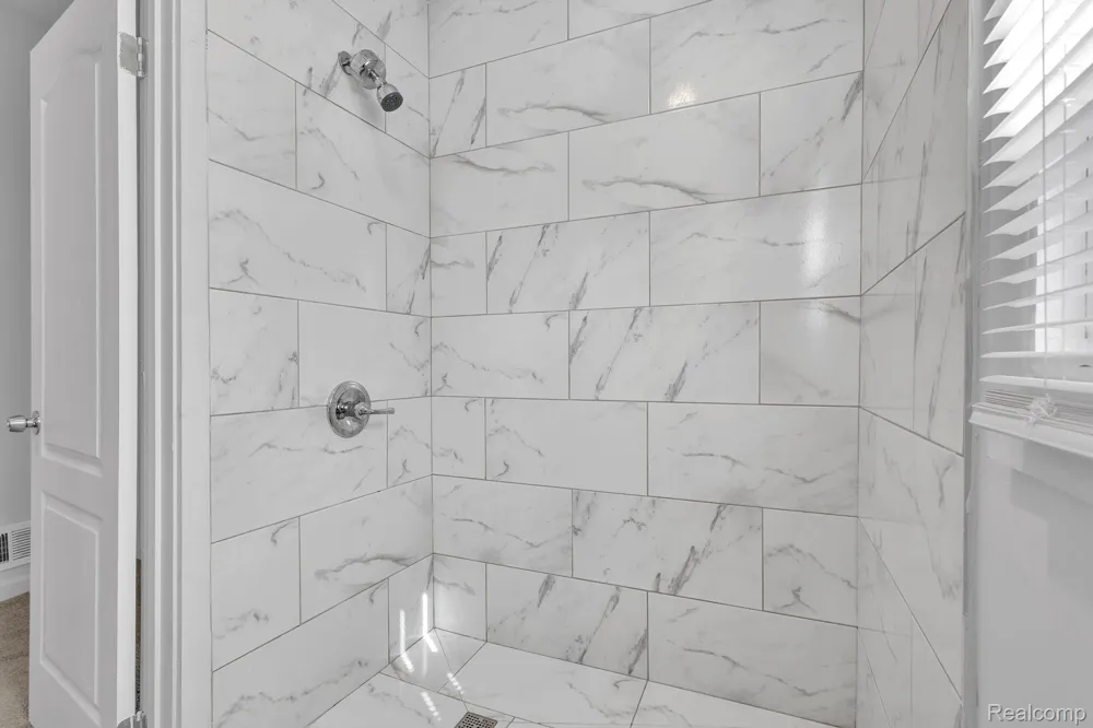 41 Richton Street Highland Park City, MI 48203
