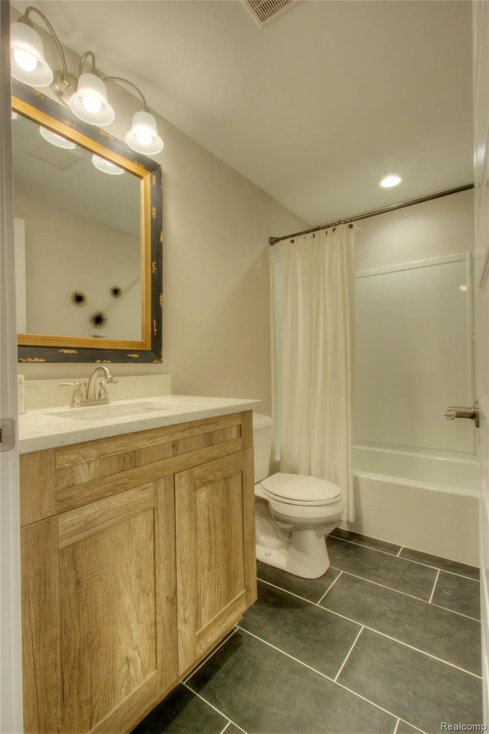 584 Round Rock Drive Marion Township, MI 48843
