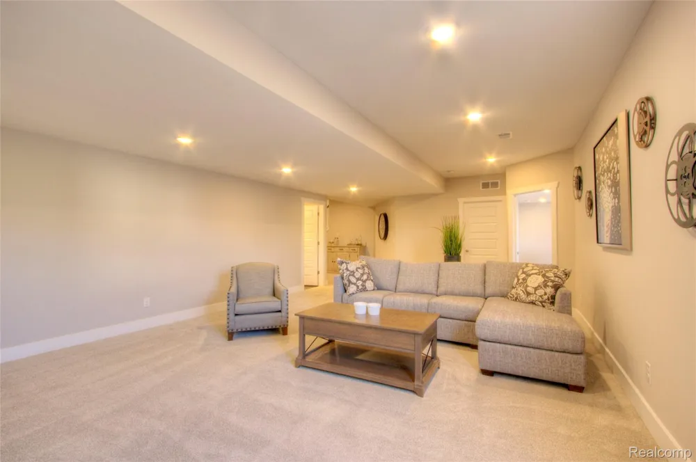 584 Round Rock Drive Marion Township, MI 48843