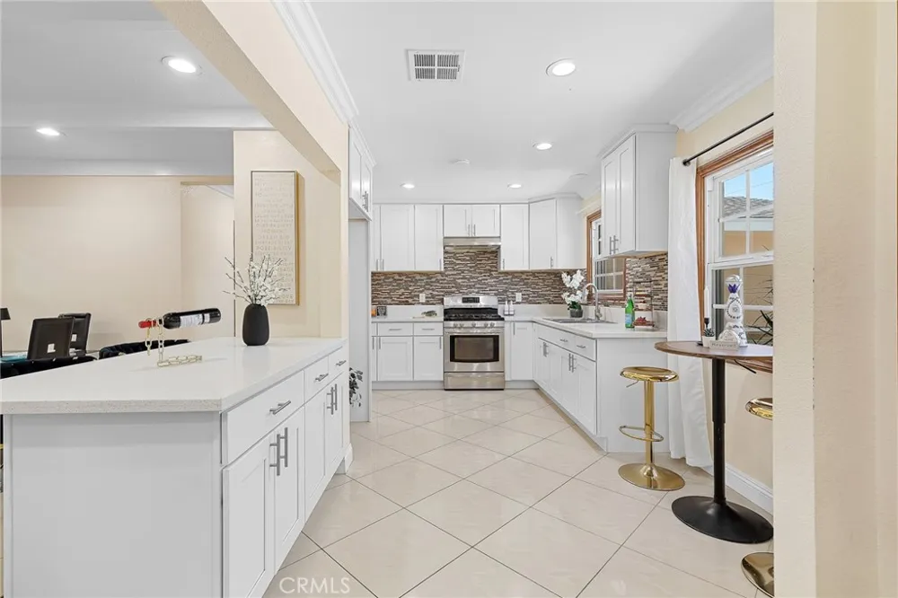 6862 Sowell Ave Westminster, CA 92683