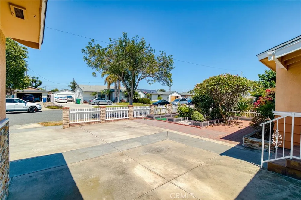 6862 Sowell Ave Westminster, CA 92683