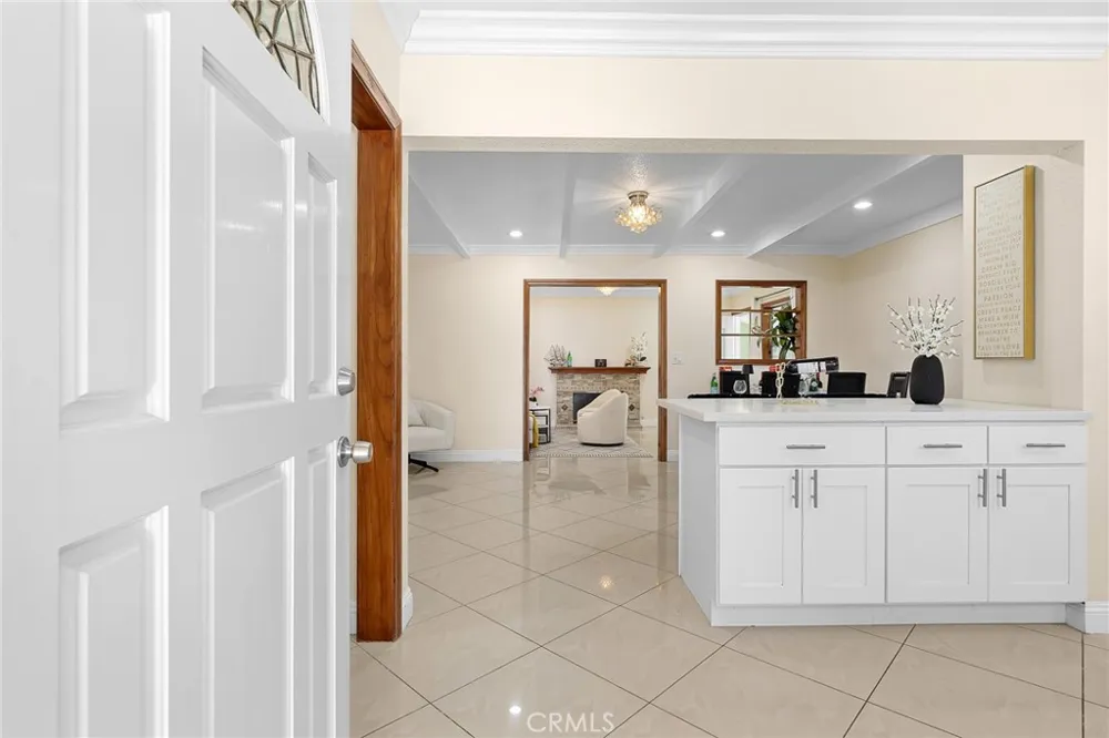 6862 Sowell Ave Westminster, CA 92683