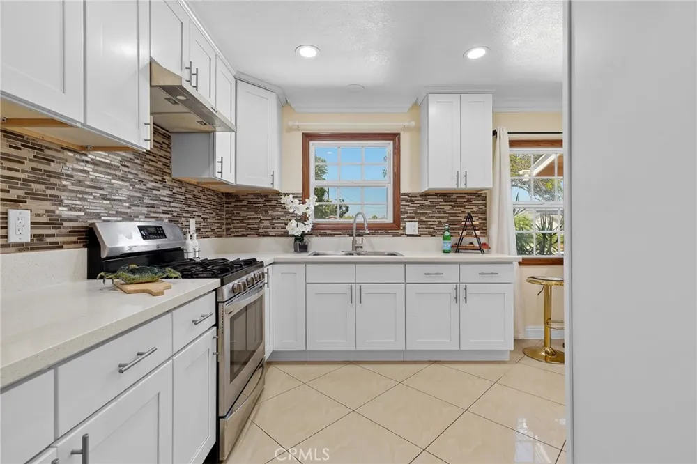 6862 Sowell Ave Westminster, CA 92683