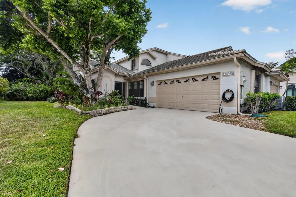 10940 Stafford Circle S Boynton Beach, FL 33436