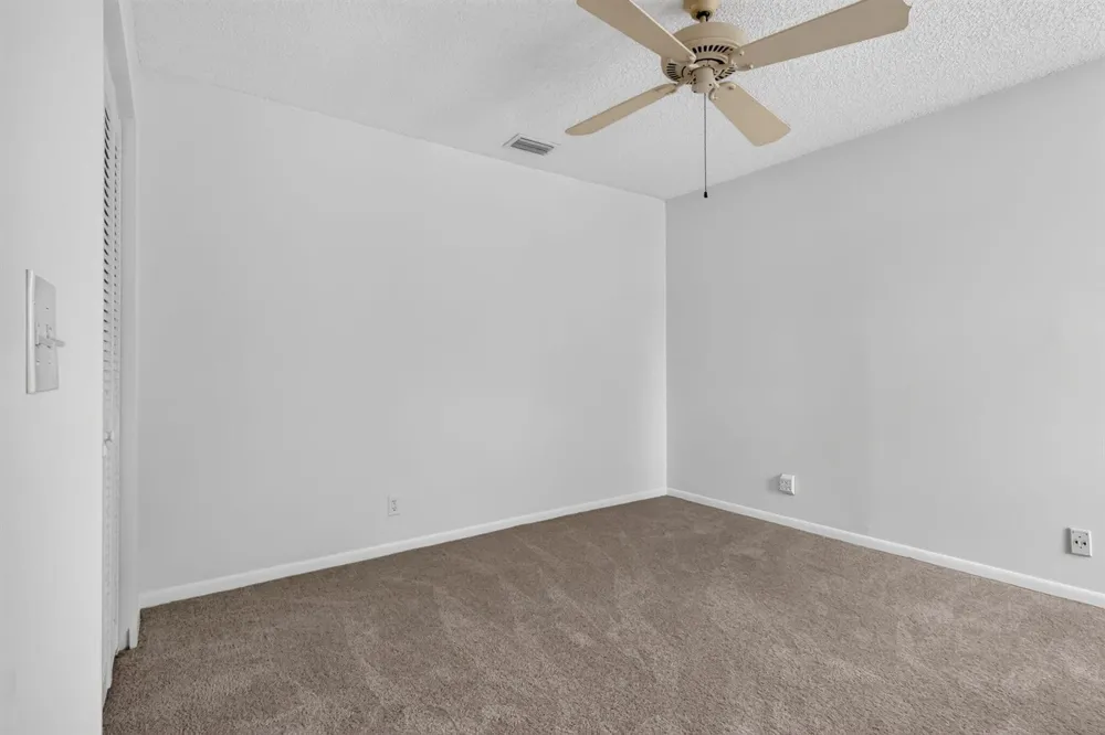 10940 Stafford Circle S Boynton Beach, FL 33436