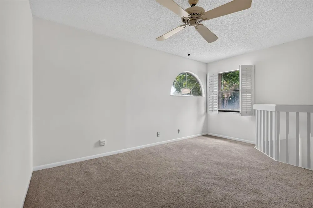 10940 Stafford Circle S Boynton Beach, FL 33436