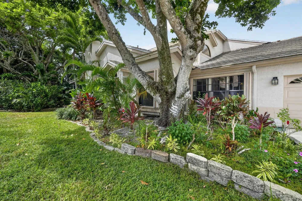 10940 Stafford Circle S Boynton Beach, FL 33436