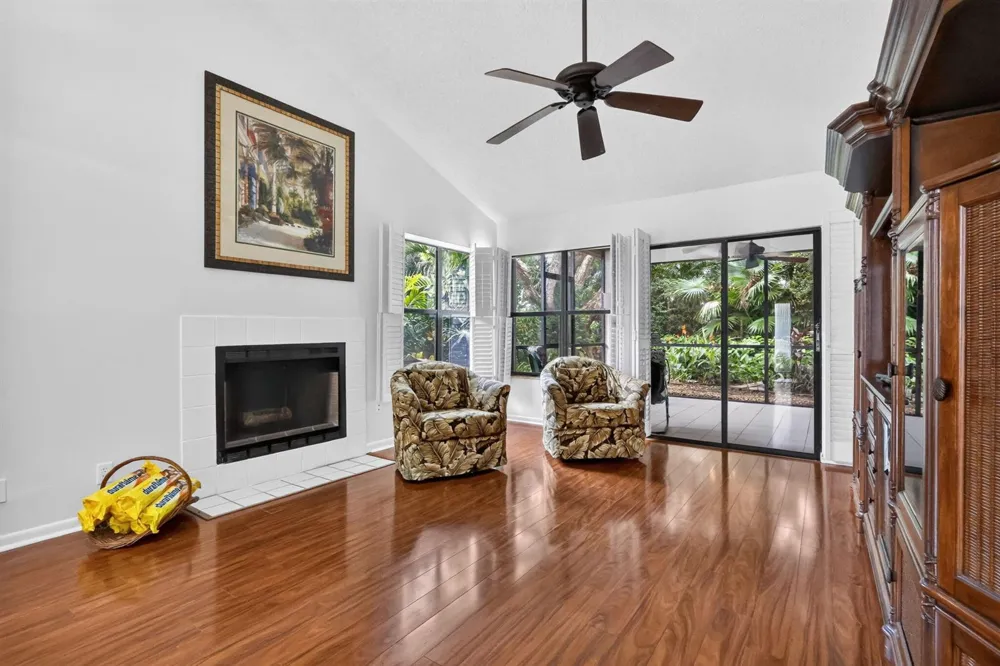 10940 Stafford Circle S Boynton Beach, FL 33436