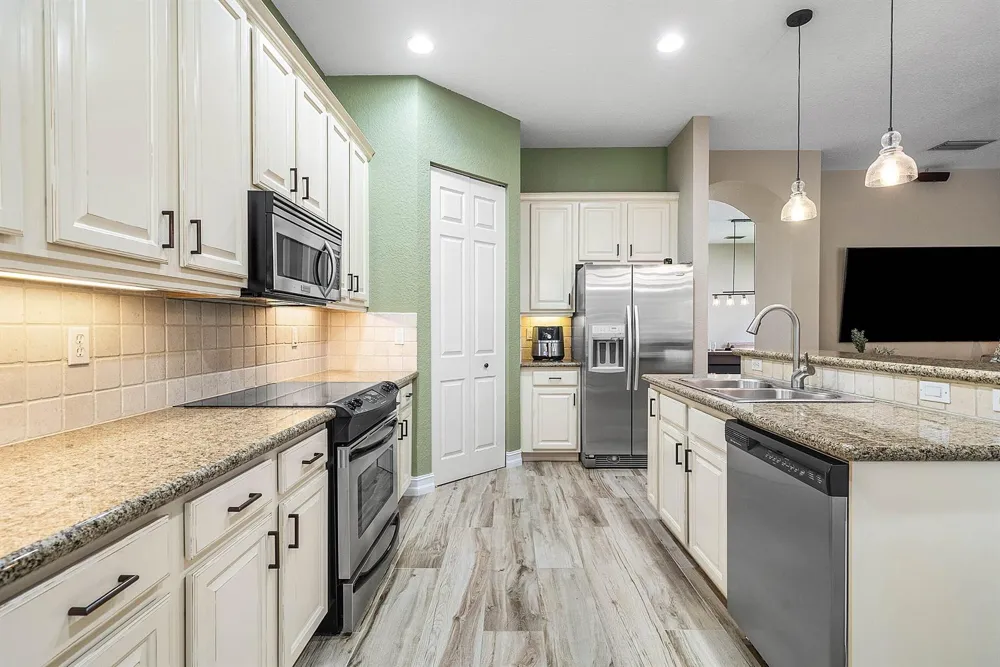 8564 BREEZY OAK WAY Boynton Beach, FL 33473