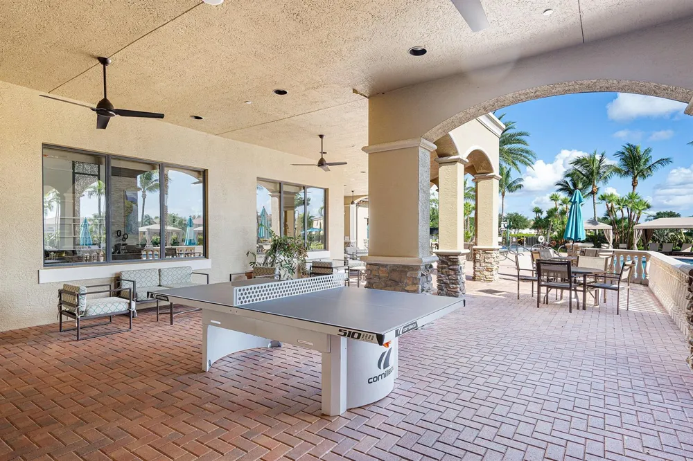 8564 BREEZY OAK WAY Boynton Beach, FL 33473