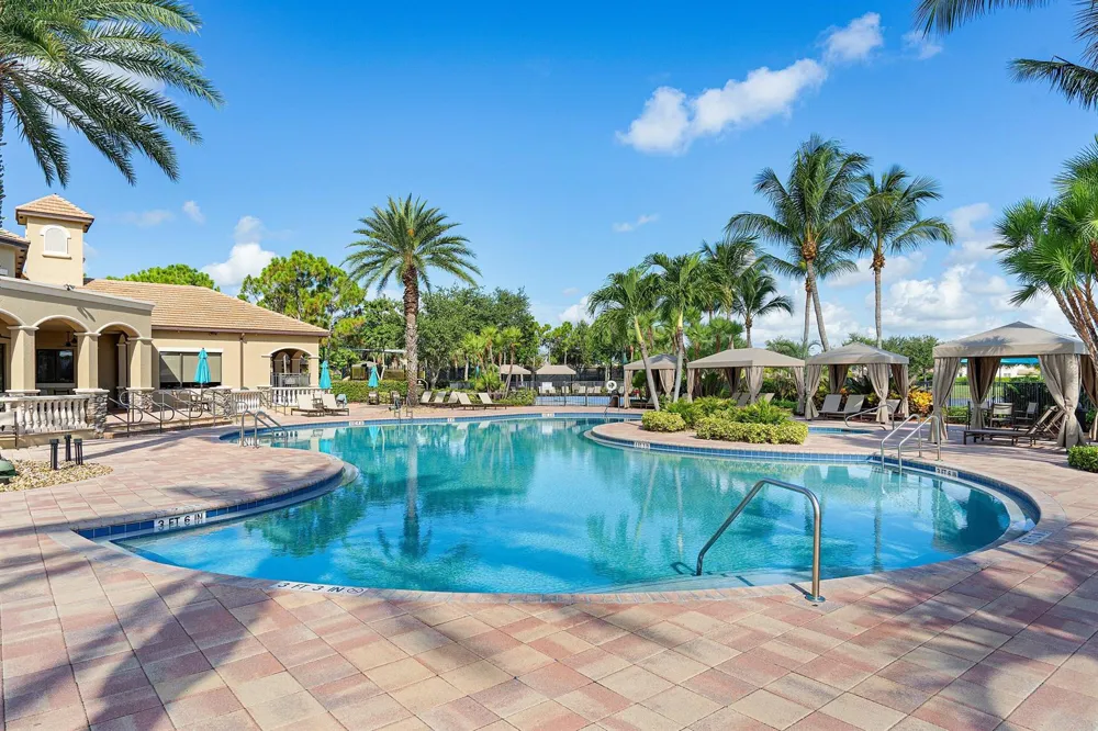 8564 BREEZY OAK WAY Boynton Beach, FL 33473