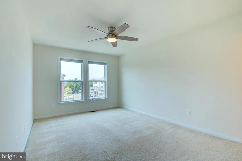 42262 KNOTTY OAK TERRACE Brambleton, VA 20148