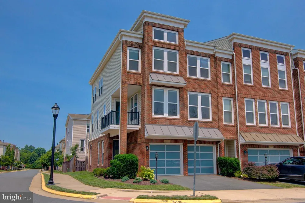 42262 KNOTTY OAK TERRACE Brambleton, VA 20148