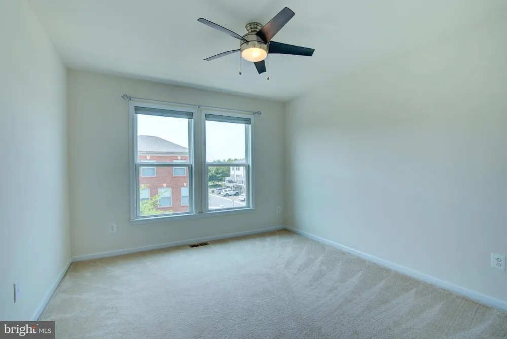 42262 KNOTTY OAK TERRACE Brambleton, VA 20148