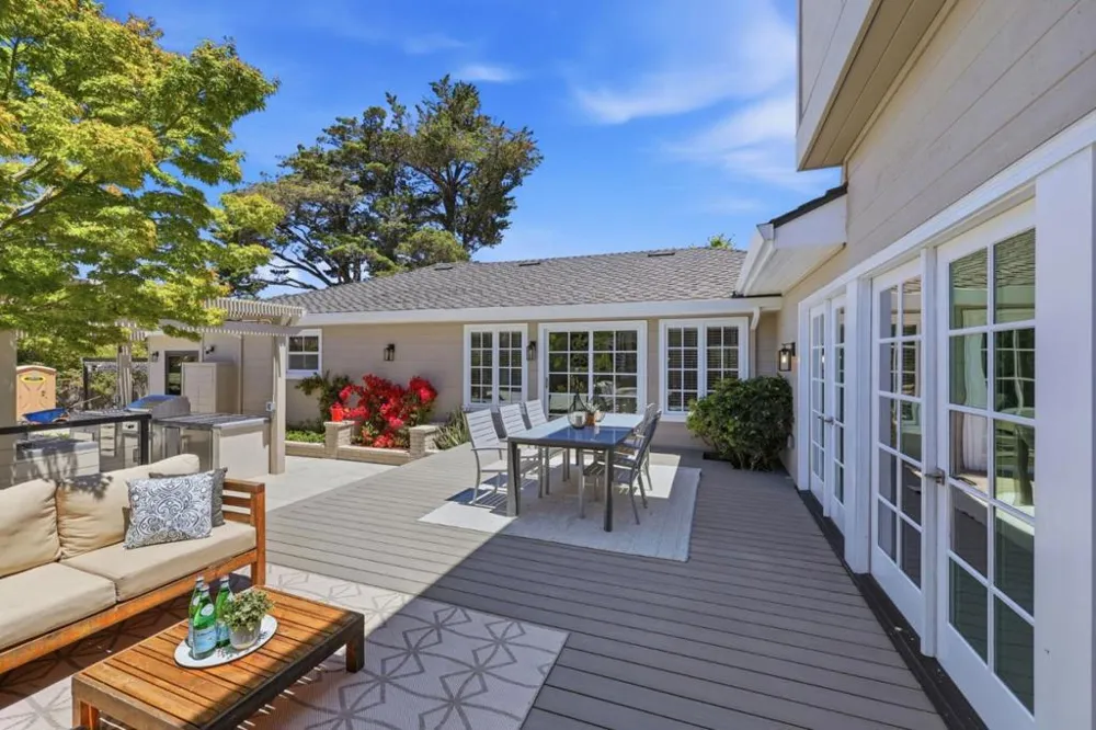 280 Uplands Drive Hillsborough, CA 94010