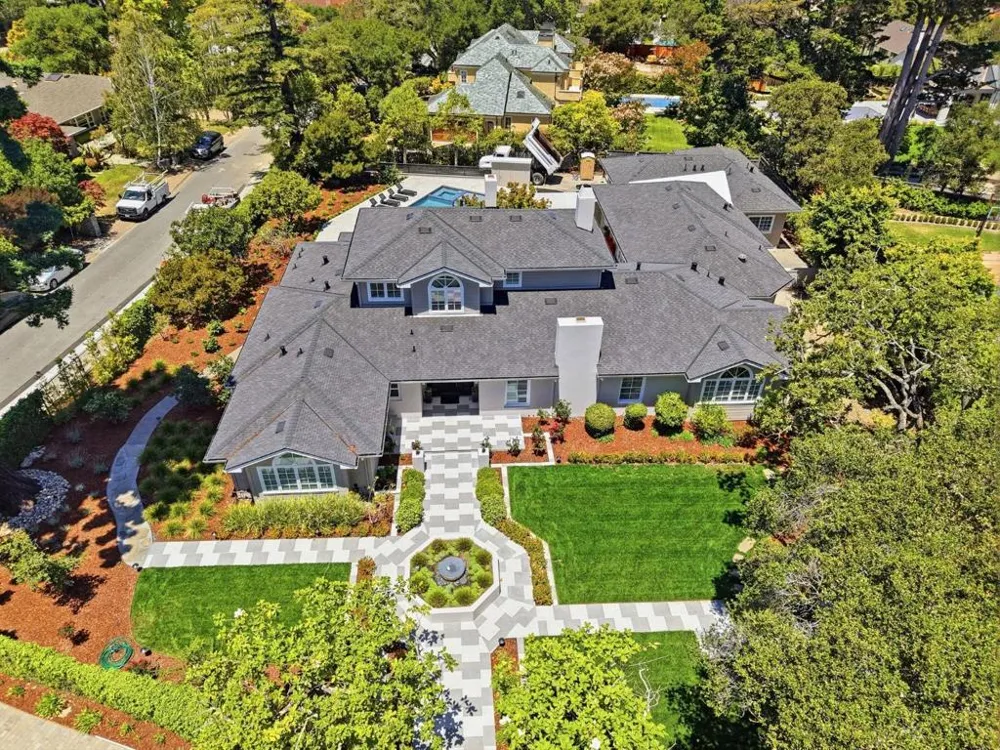 280 Uplands Drive Hillsborough, CA 94010