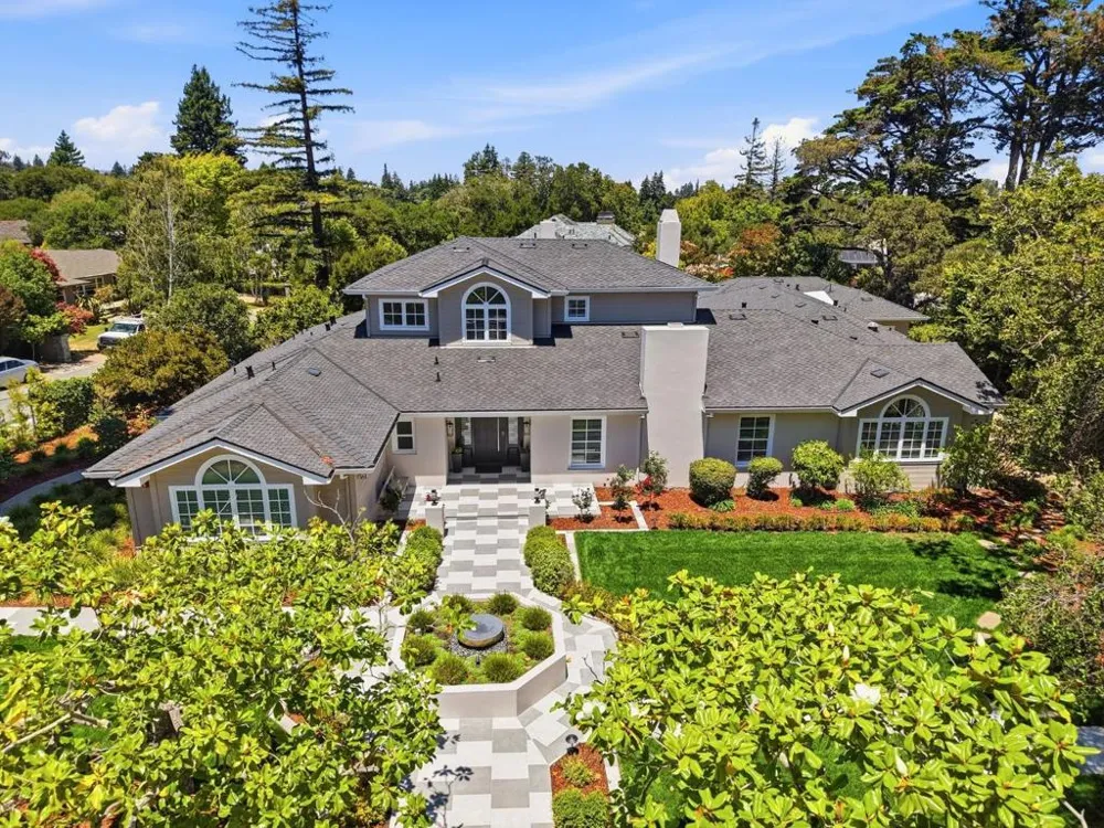 280 Uplands Drive Hillsborough, CA 94010