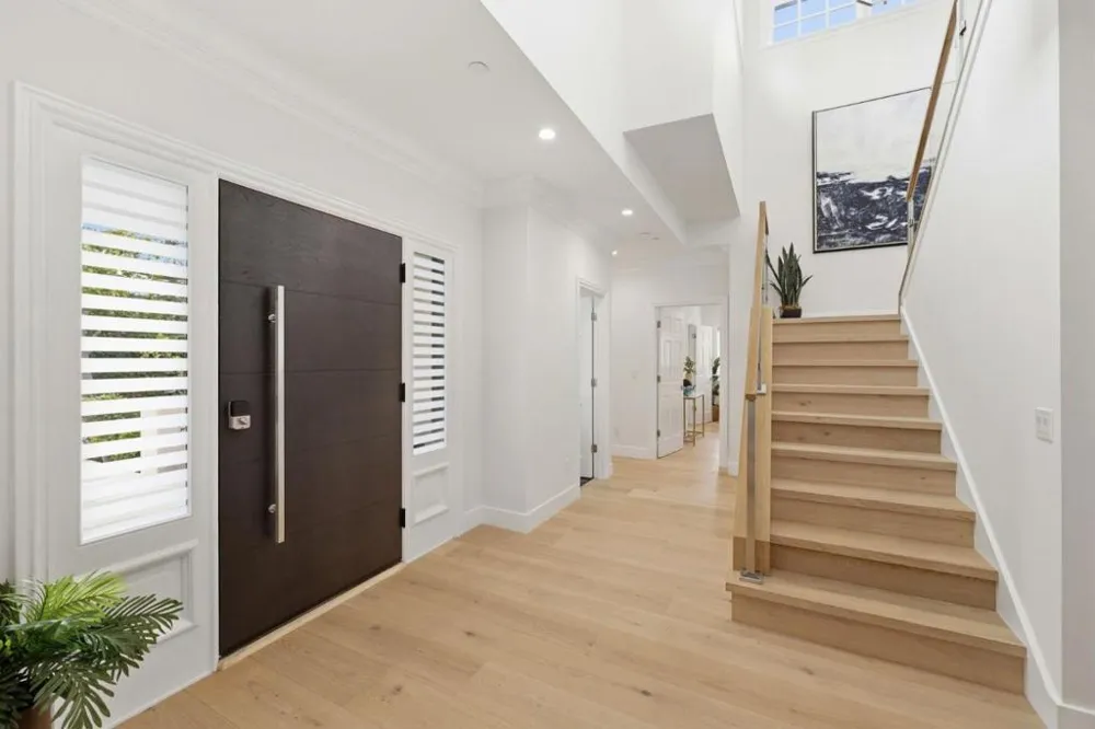 280 Uplands Drive Hillsborough, CA 94010