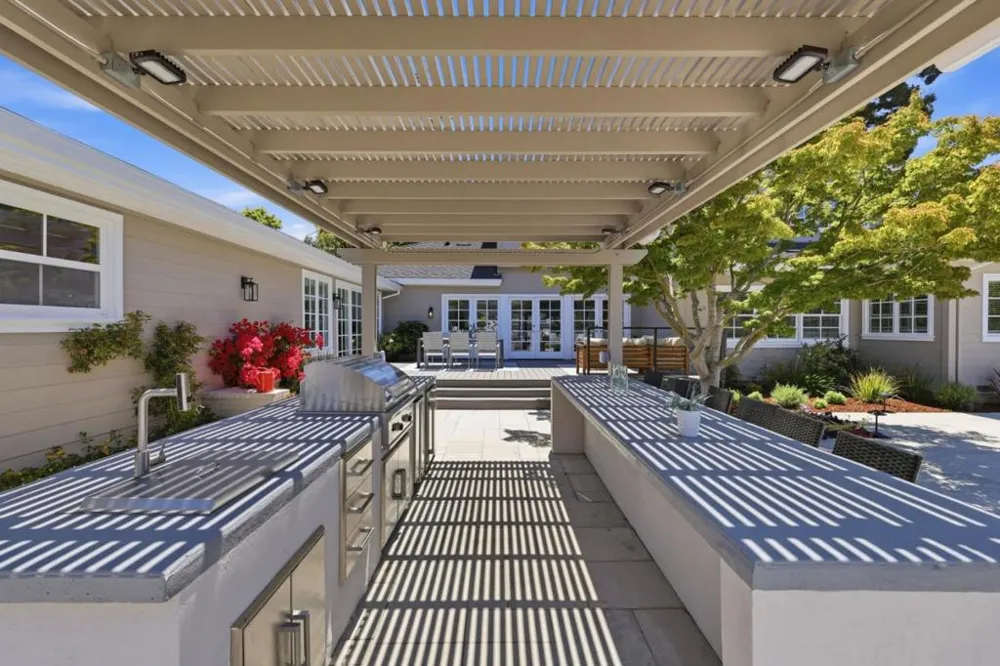 280 Uplands Drive Hillsborough, CA 94010