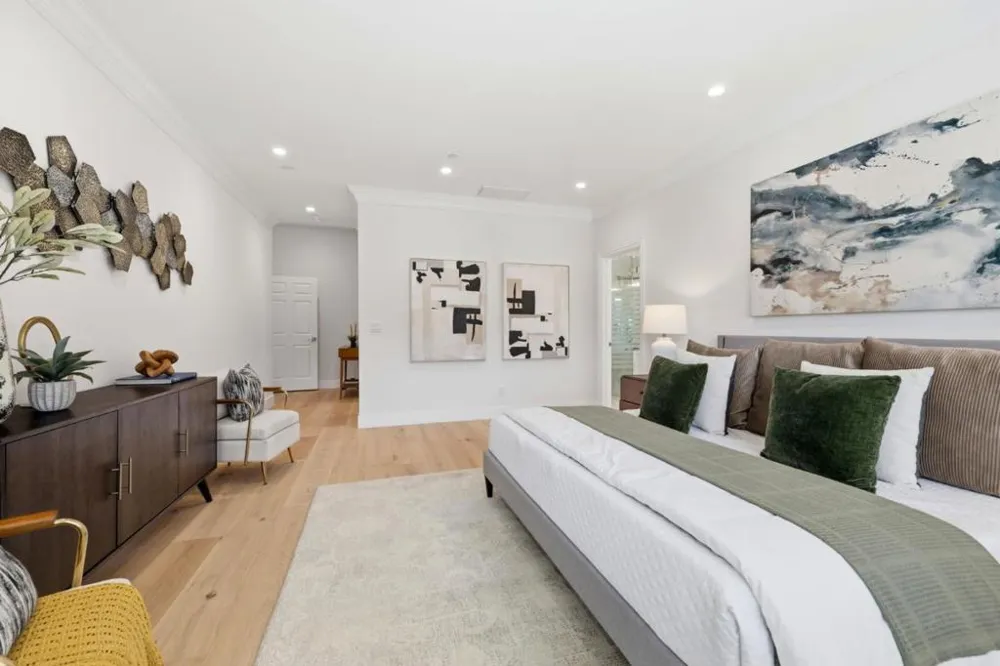 280 Uplands Drive Hillsborough, CA 94010