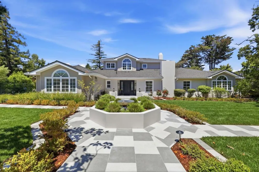 280 Uplands Drive Hillsborough, CA 94010