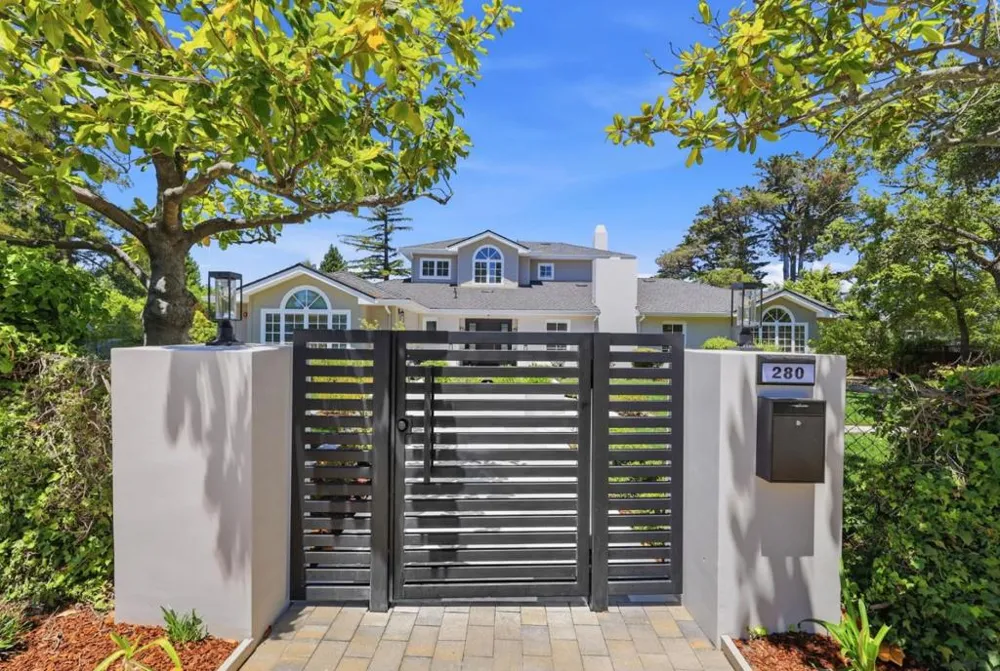 280 Uplands Drive Hillsborough, CA 94010