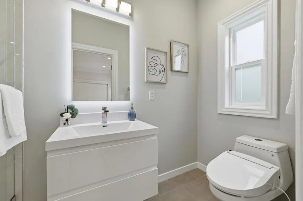 280 Uplands Drive Hillsborough, CA 94010