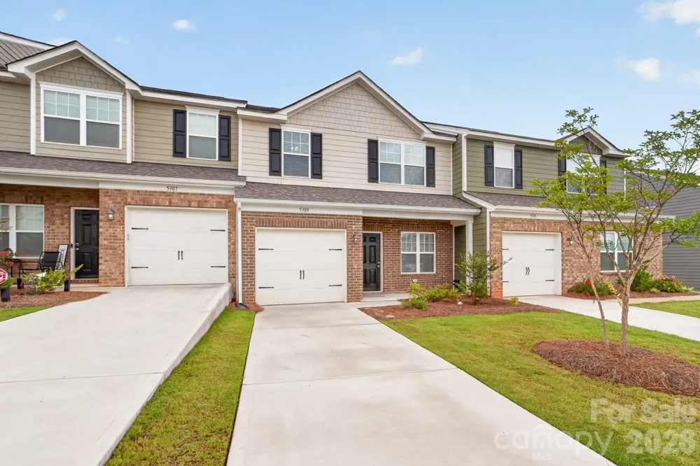 5309 Cherrie Kate Court Stanley, NC 28164