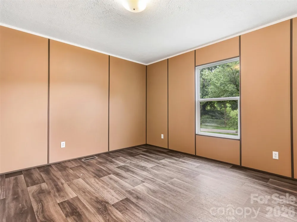 395 Old US 19 23 Highway Candler, NC 28715