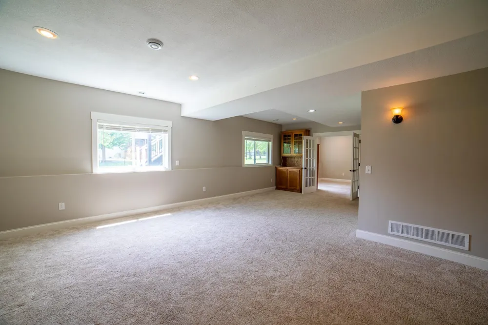 9499 Gander Lane Minnetrista, MN 55375