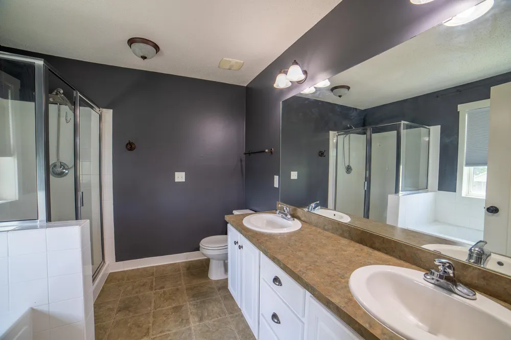 9499 Gander Lane Minnetrista, MN 55375