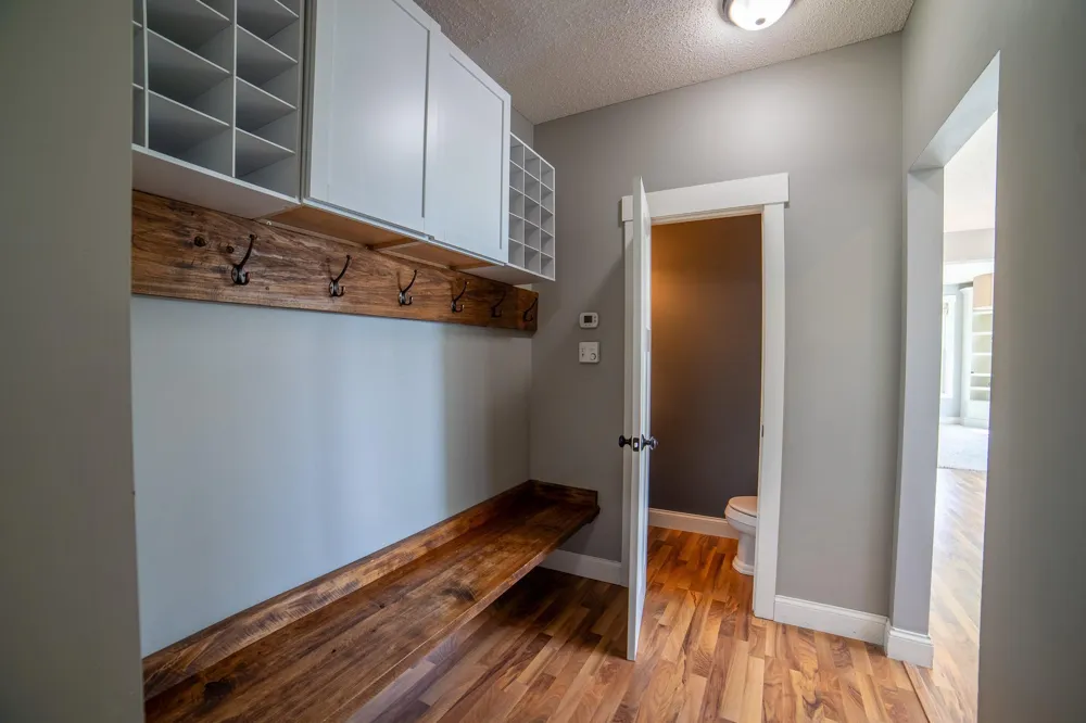 9499 Gander Lane Minnetrista, MN 55375