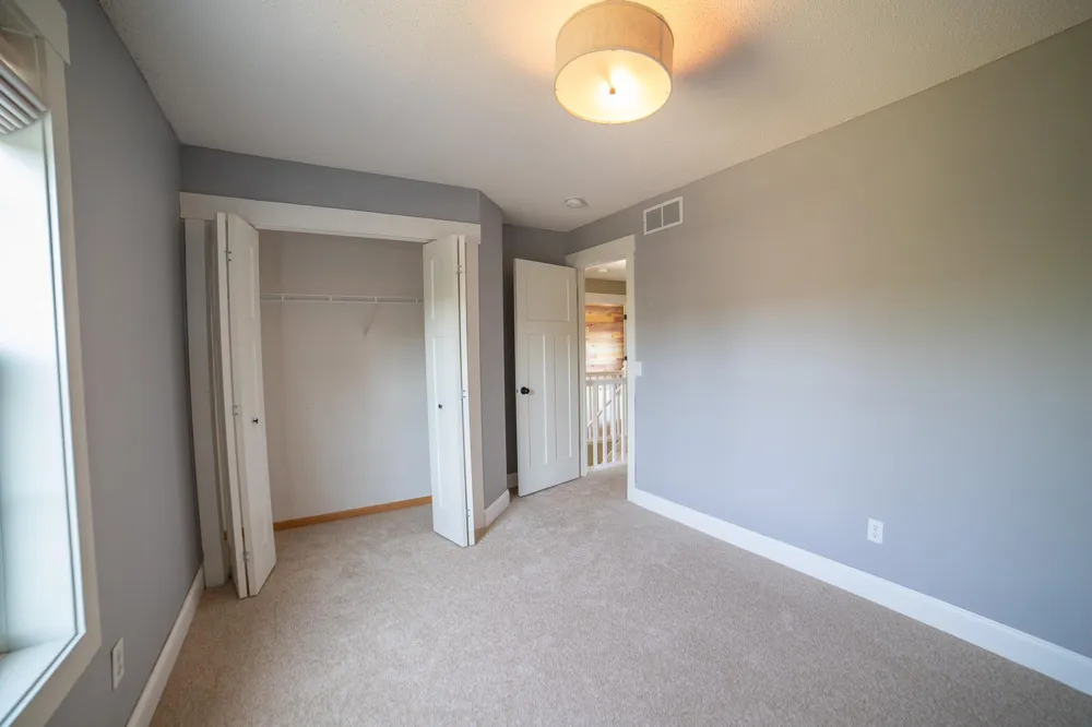 9499 Gander Lane Minnetrista, MN 55375