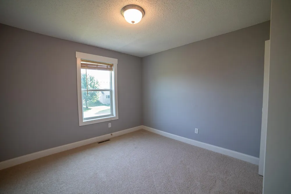 9499 Gander Lane Minnetrista, MN 55375