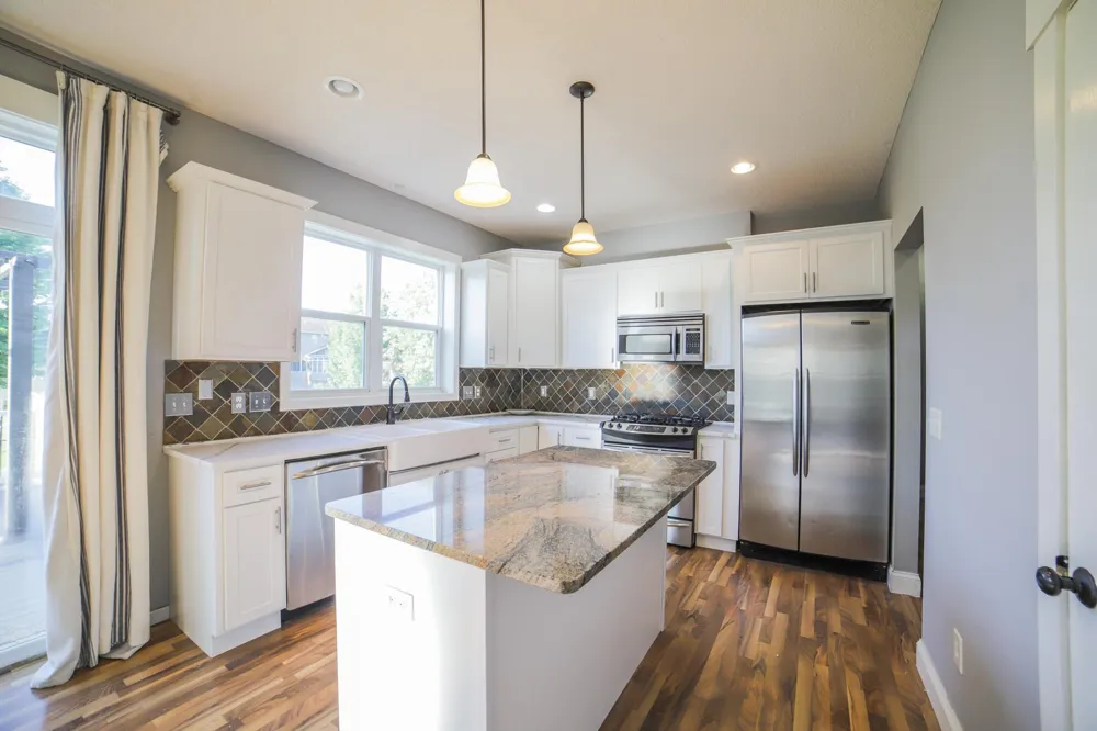 9499 Gander Lane Minnetrista, MN 55375